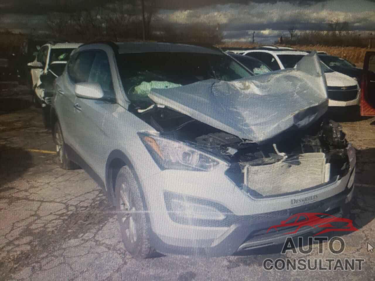 HYUNDAI SANTA FE 2016 - 5XYZUDLB9GG323452