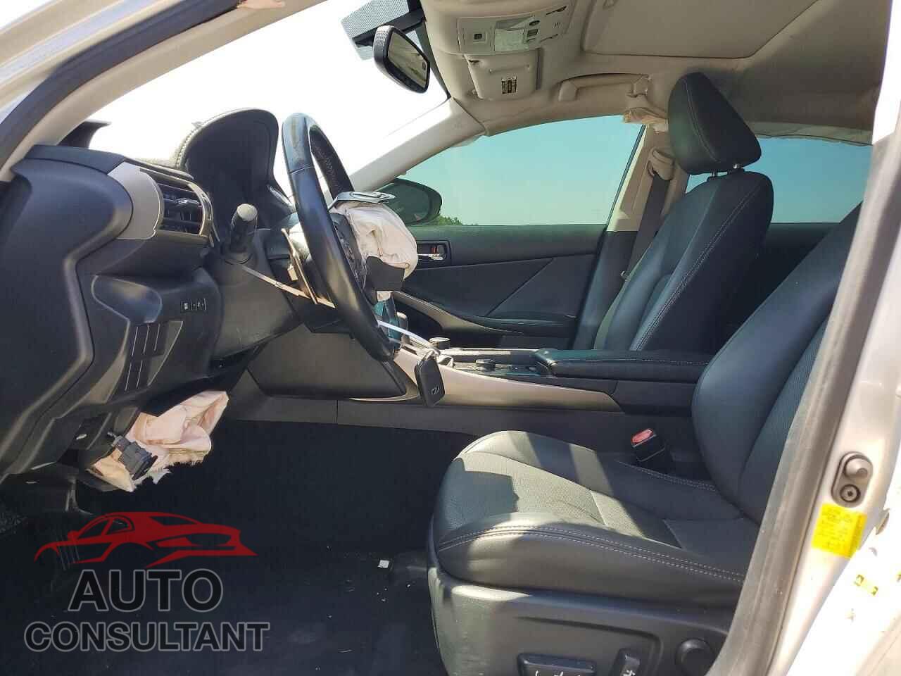 LEXUS IS 2014 - JTHBF1D21E5008576