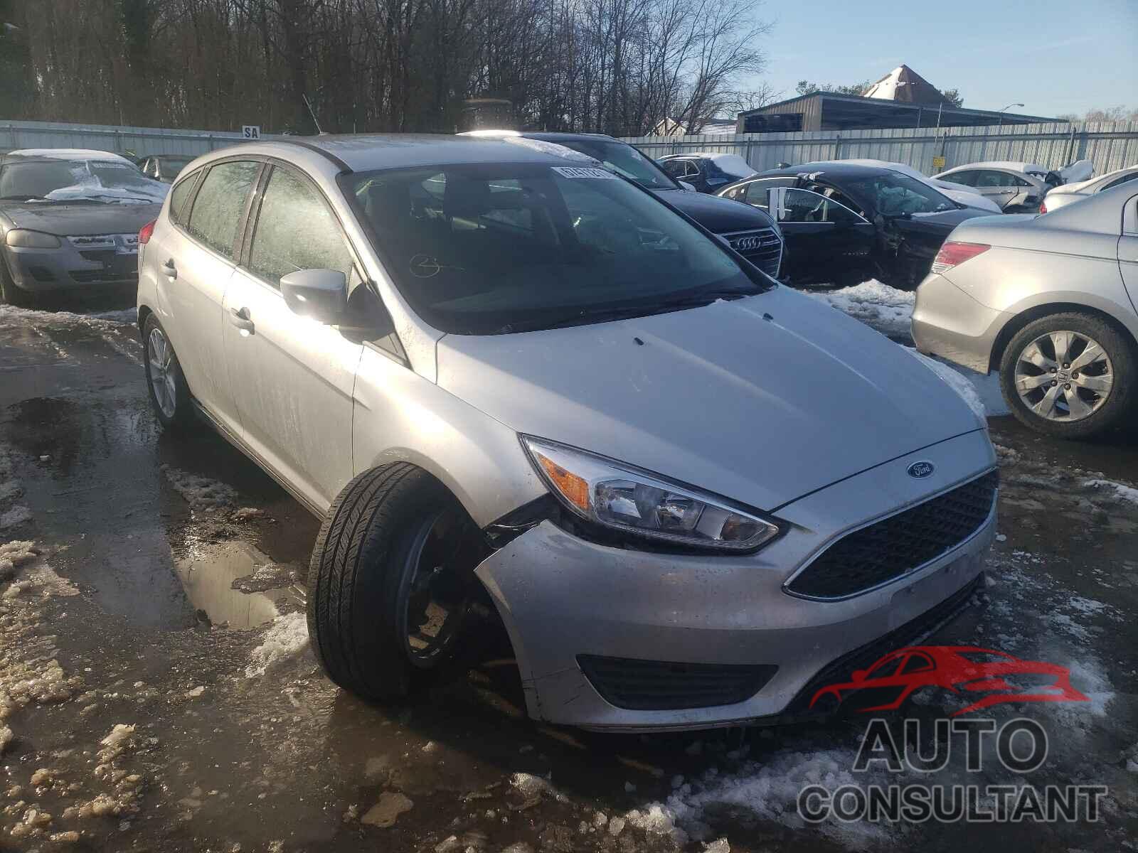 FORD FOCUS 2018 - 1FADP3K22JL219576