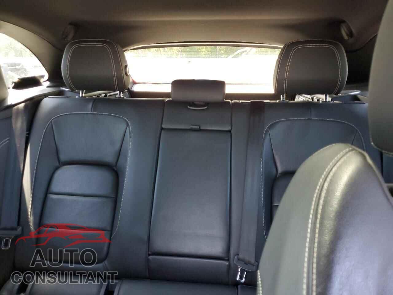 JAGUAR F-PACE 2017 - SADCM2BV3HA498517
