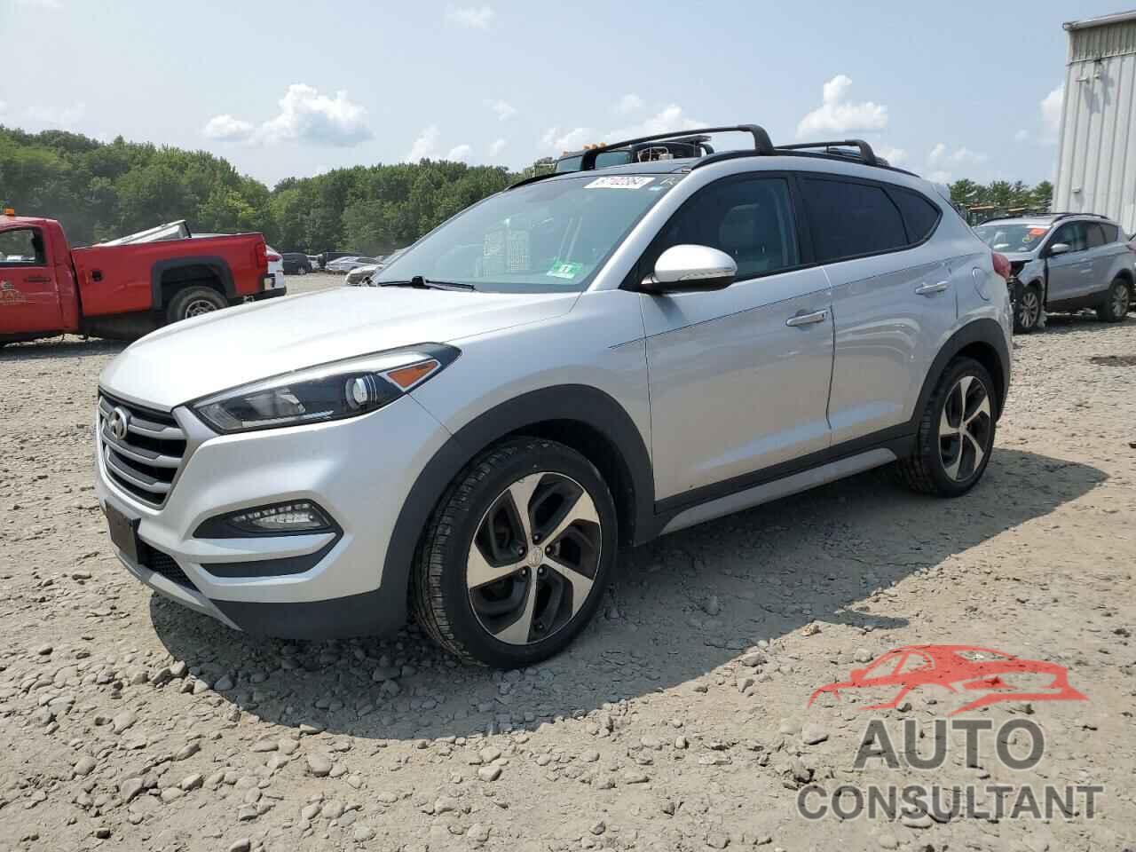 HYUNDAI TUCSON 2017 - KM8J3CA28HU571619