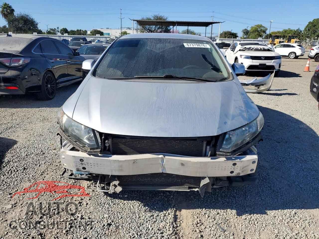 HONDA CIVIC 2013 - 2HGFB2F57DH513381