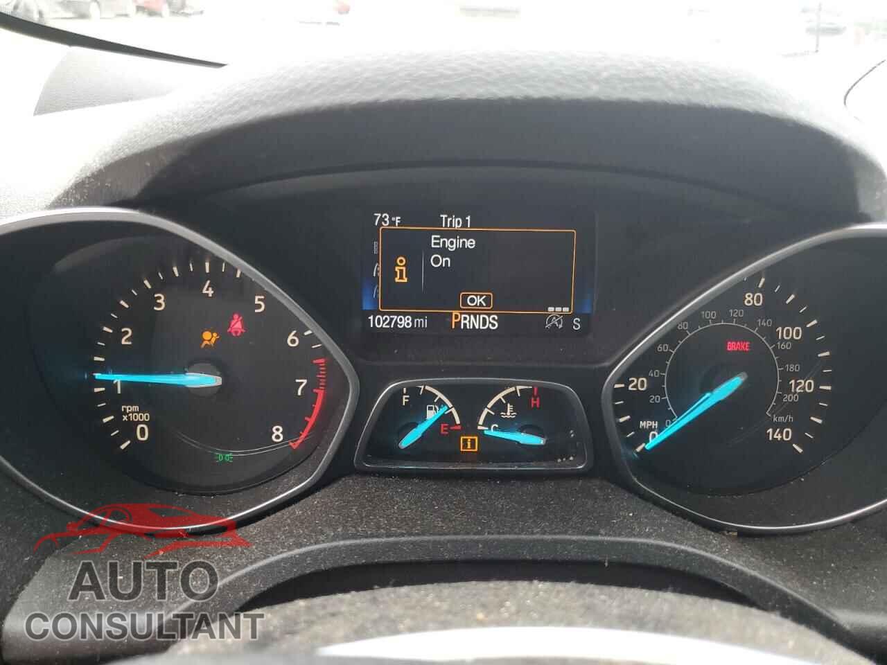FORD ESCAPE 2017 - 1FMCU0G99HUD44920