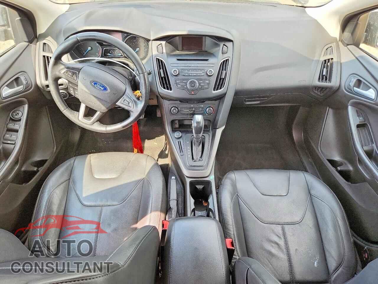 FORD FOCUS 2016 - 1FADP3K21GL280958