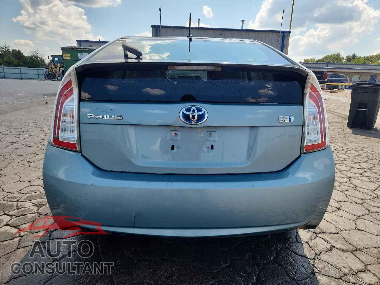 TOYOTA PRIUS 2014 - JTDKN3DU4E1824237