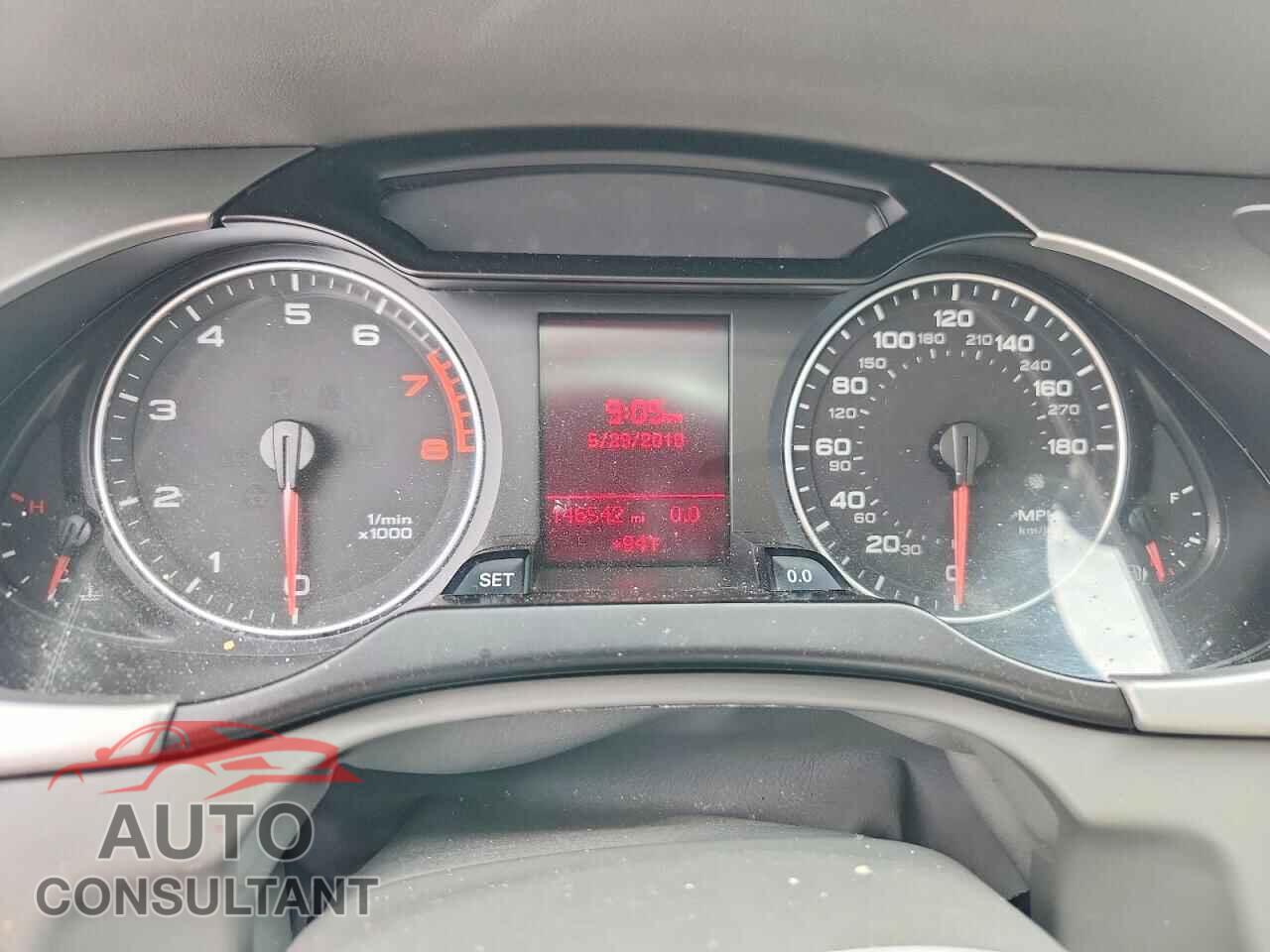 AUDI A4 2011 - WAUFFAFL9BN028558
