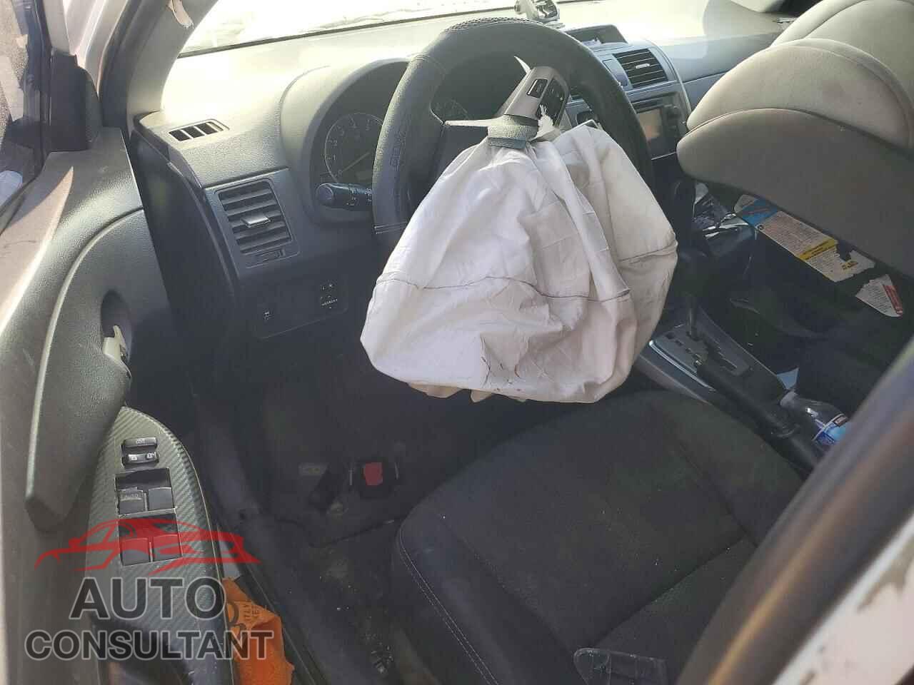 TOYOTA COROLLA 2013 - 5YFBU4EE9DP218510