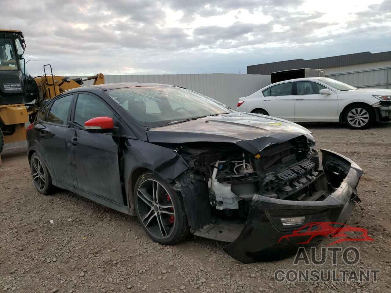 FORD FOCUS 2016 - 1FADP3L92GL361995