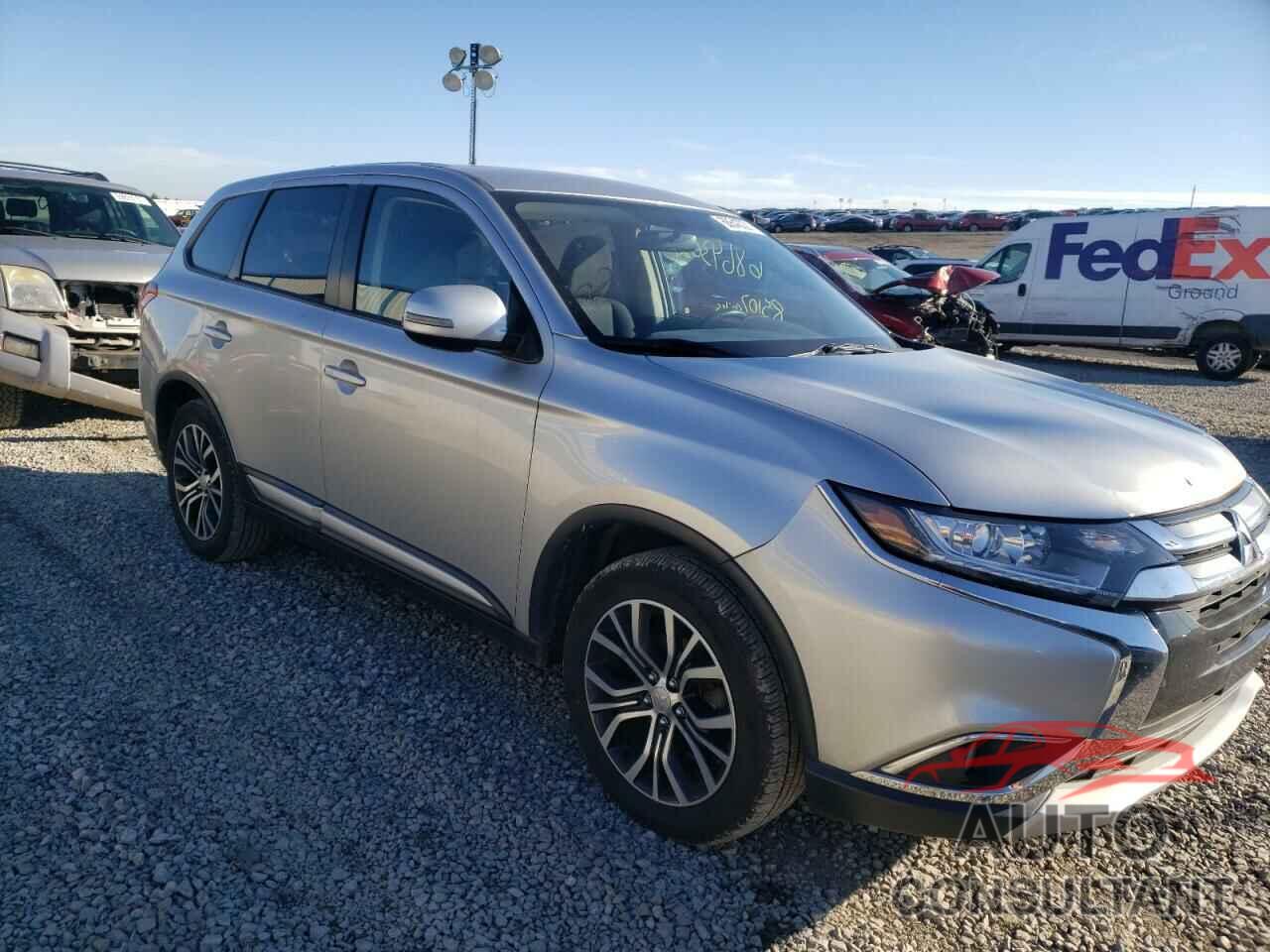 MITSUBISHI OUTLANDER 2018 - JA4AD3A36JZ023065