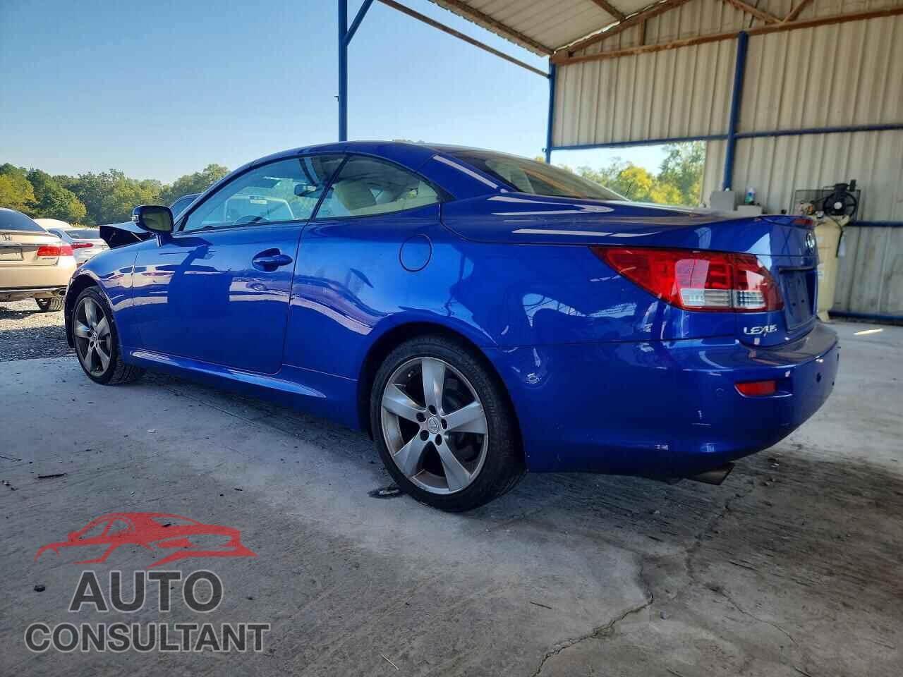 LEXUS IS 2010 - JTHFE2C21A2503030
