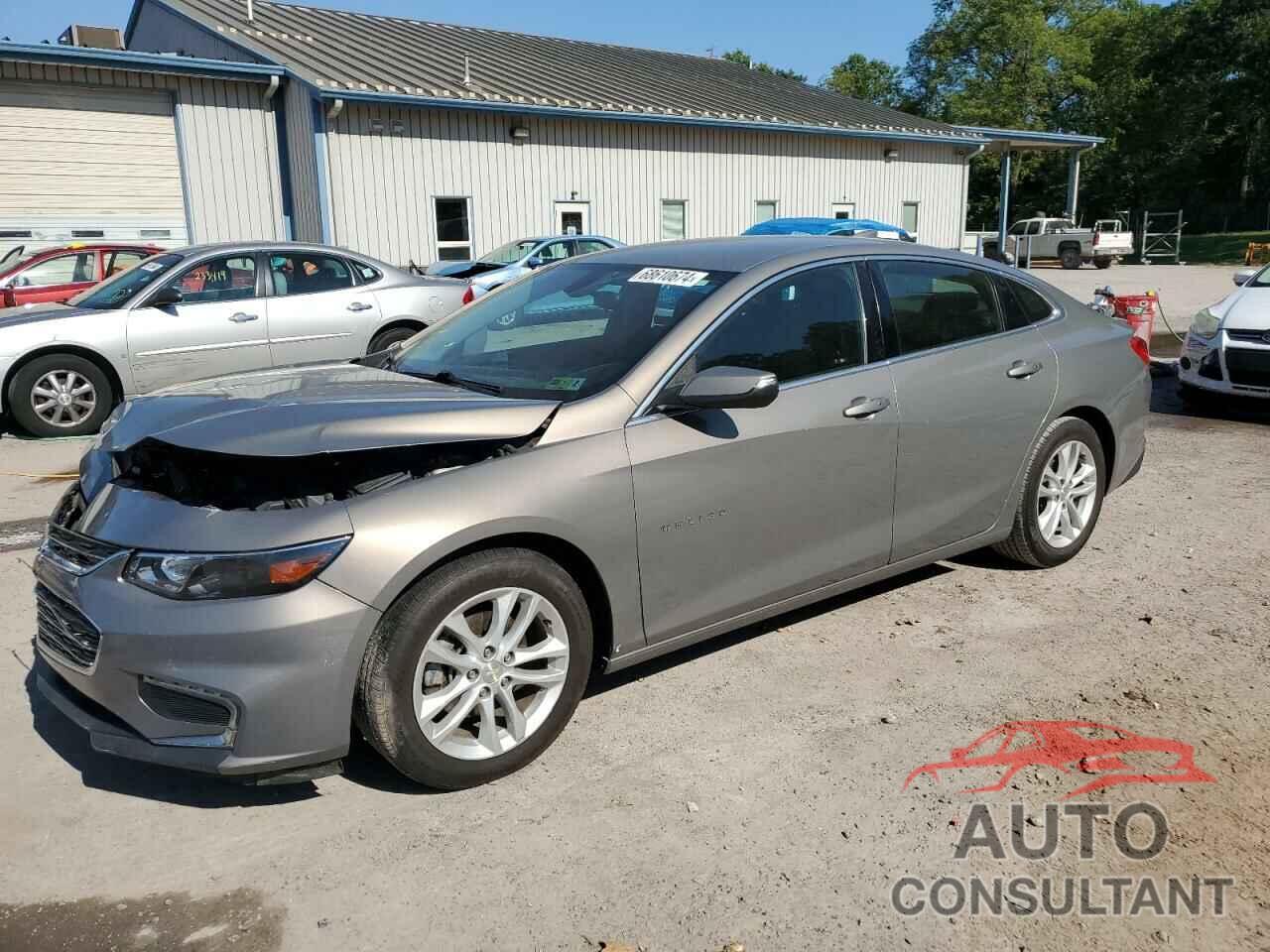 CHEVROLET MALIBU 2017 - 1G1ZE5ST7HF195707