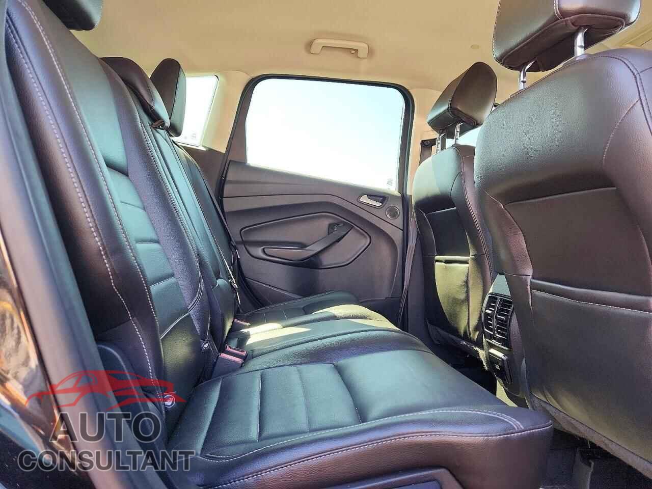 FORD CMAX 2013 - 1FADP5BU2DL521337
