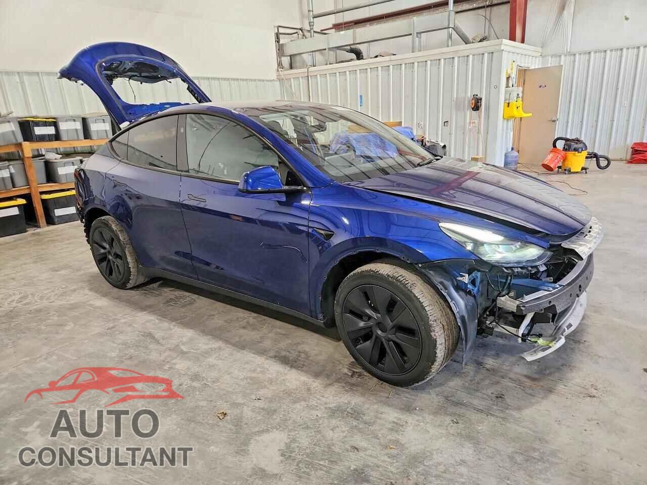 TESLA MODEL Y 2025 - 7SAYGDEEXSA337905