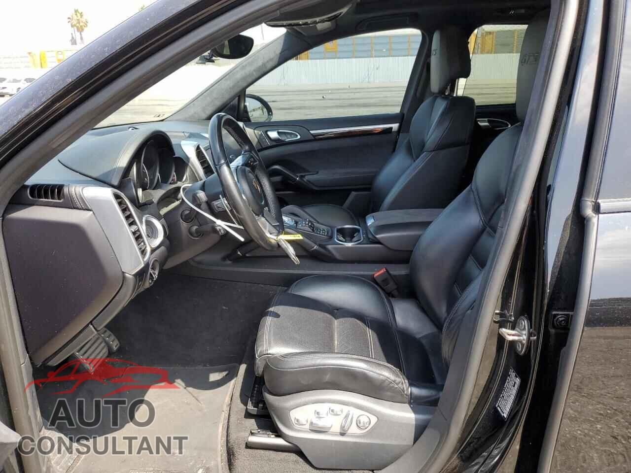 PORSCHE CAYENNE 2016 - WP1AD2A25GLA78205