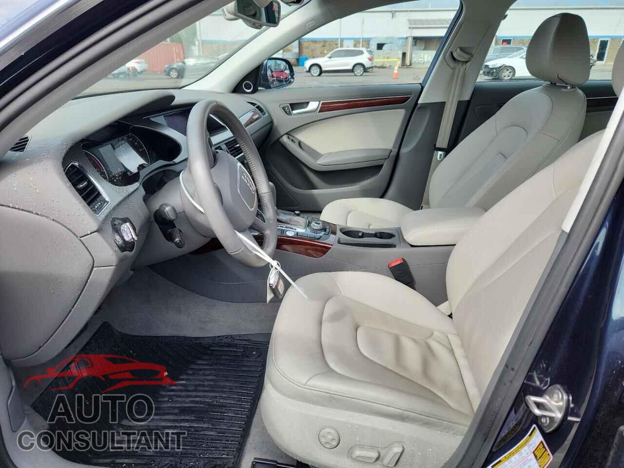 AUDI A4 2012 - WAUFFAFL9CA100027
