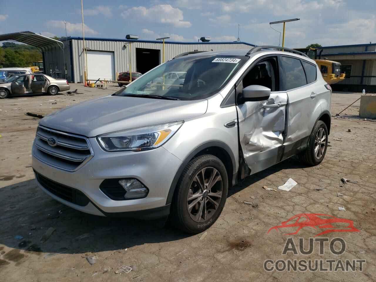 FORD ESCAPE 2018 - 1FMCU0GD9JUC01993