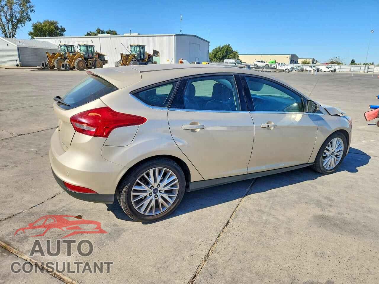 FORD FOCUS 2018 - 1FADP3N28JL253338