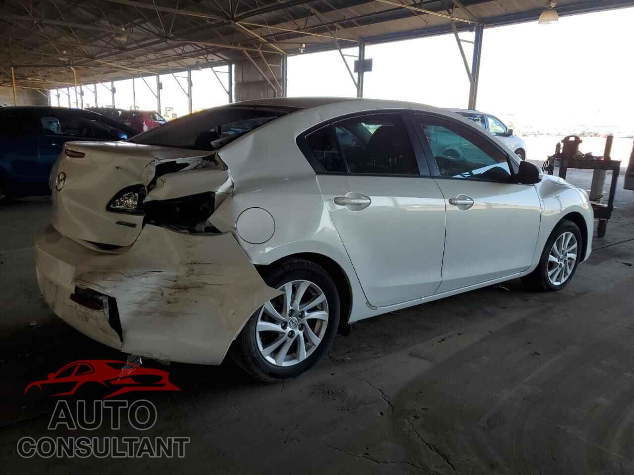 MAZDA 3 2012 - JM1BL1W85C1559920