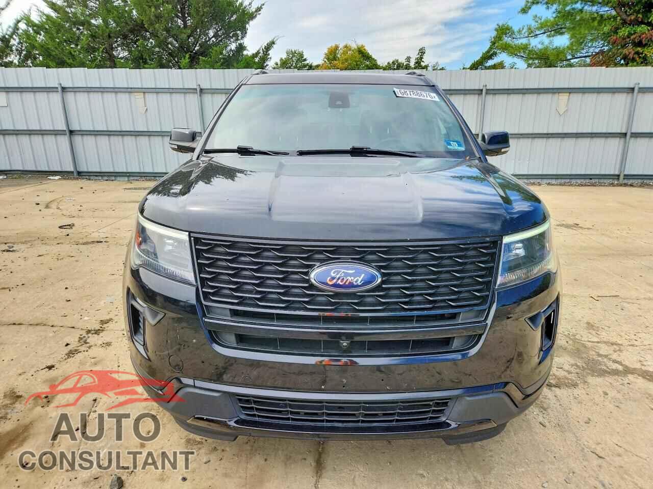 FORD EXPLORER 2018 - 1FM5K8GT9JGA75900