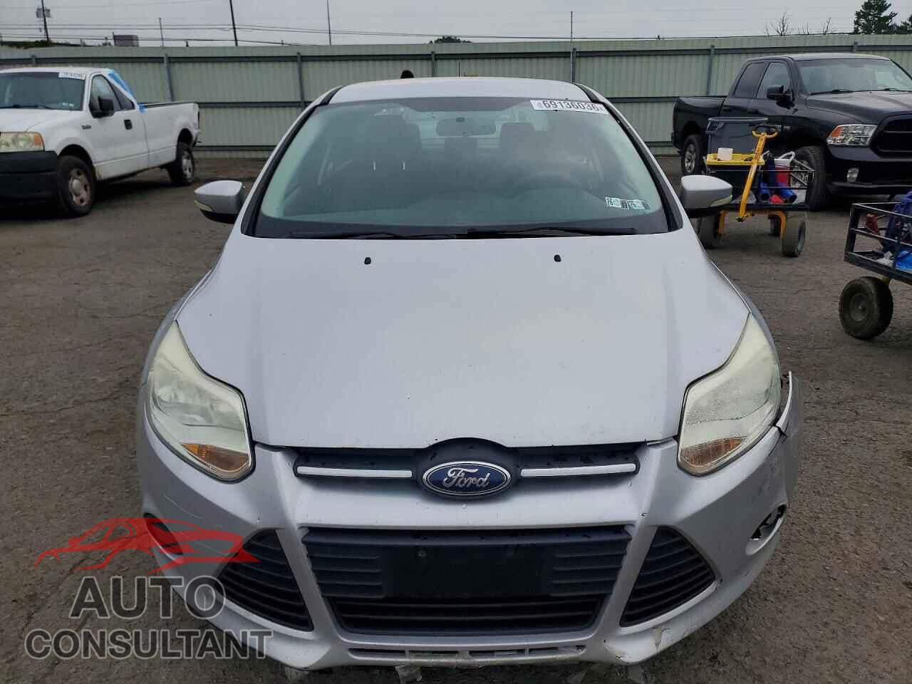 FORD FOCUS 2013 - 1FADP3F24DL218864
