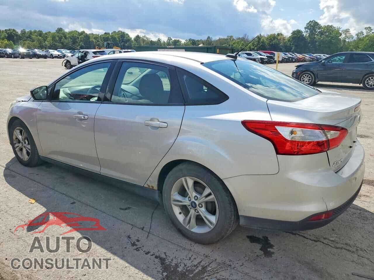 FORD FOCUS 2014 - 1FADP3F2XEL449561