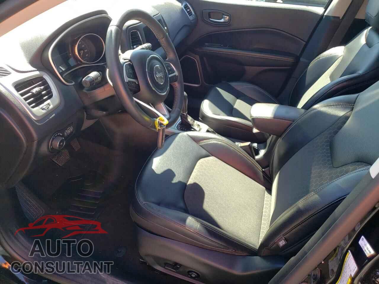 JEEP COMPASS 2017 - 3C4NJCBBXHT652786