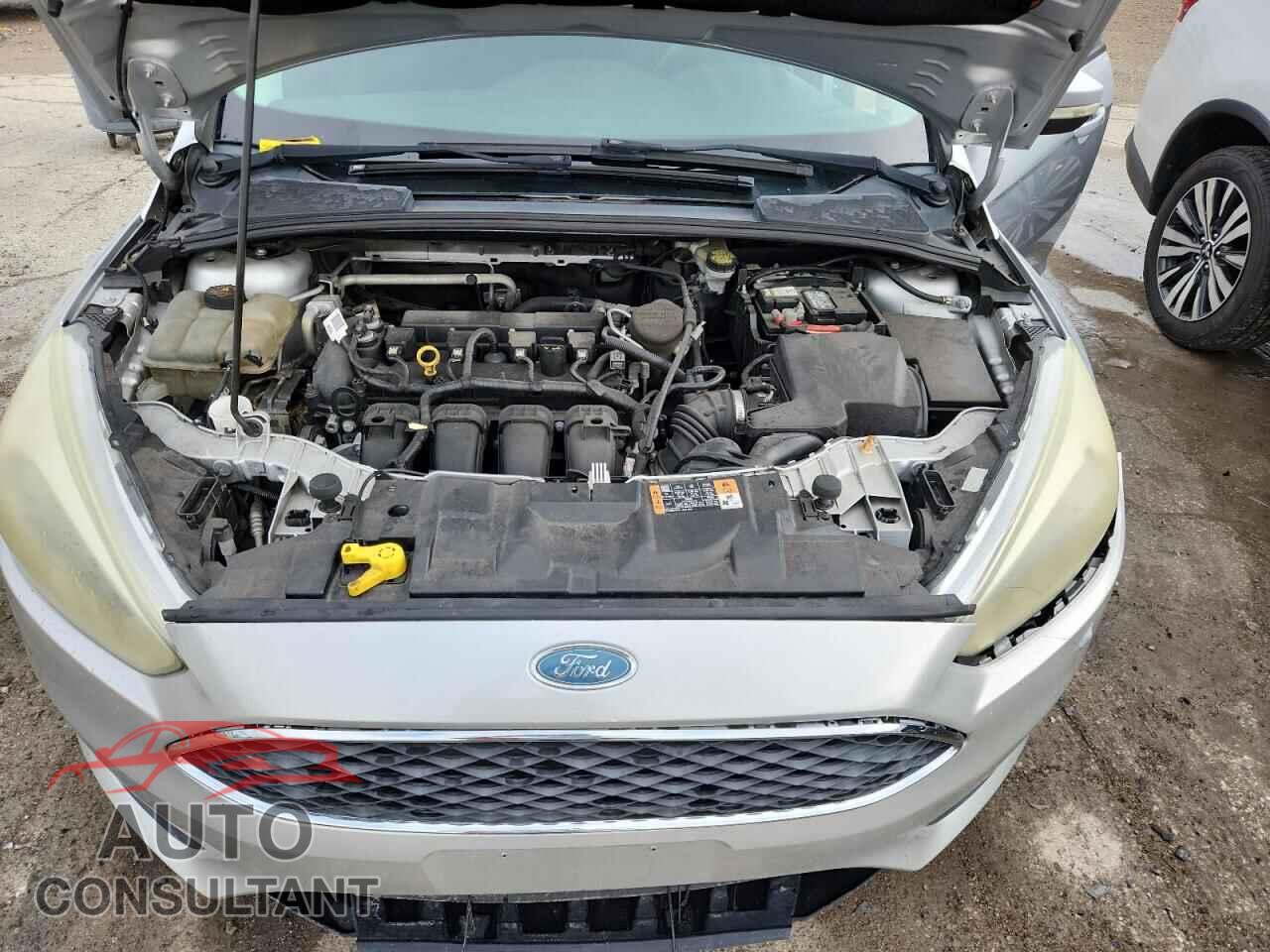 FORD FOCUS 2015 - 1FADP3F27FL289740