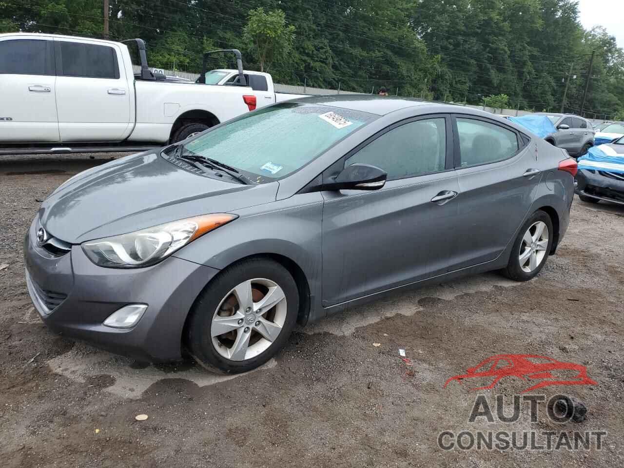 HYUNDAI ELANTRA 2013 - 5NPDH4AE4DH282440