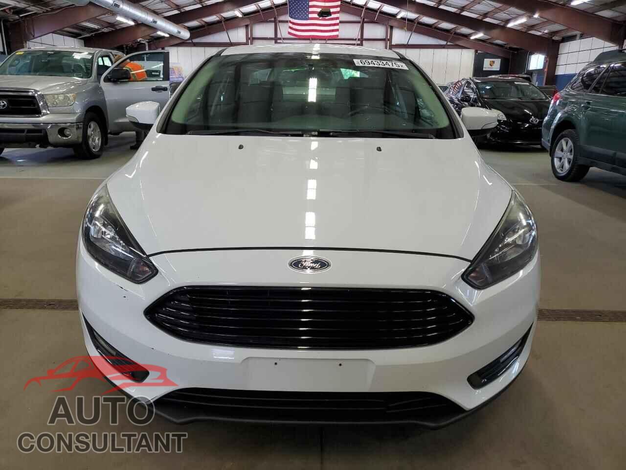 FORD FOCUS 2017 - 1FADP3FE1HL321546