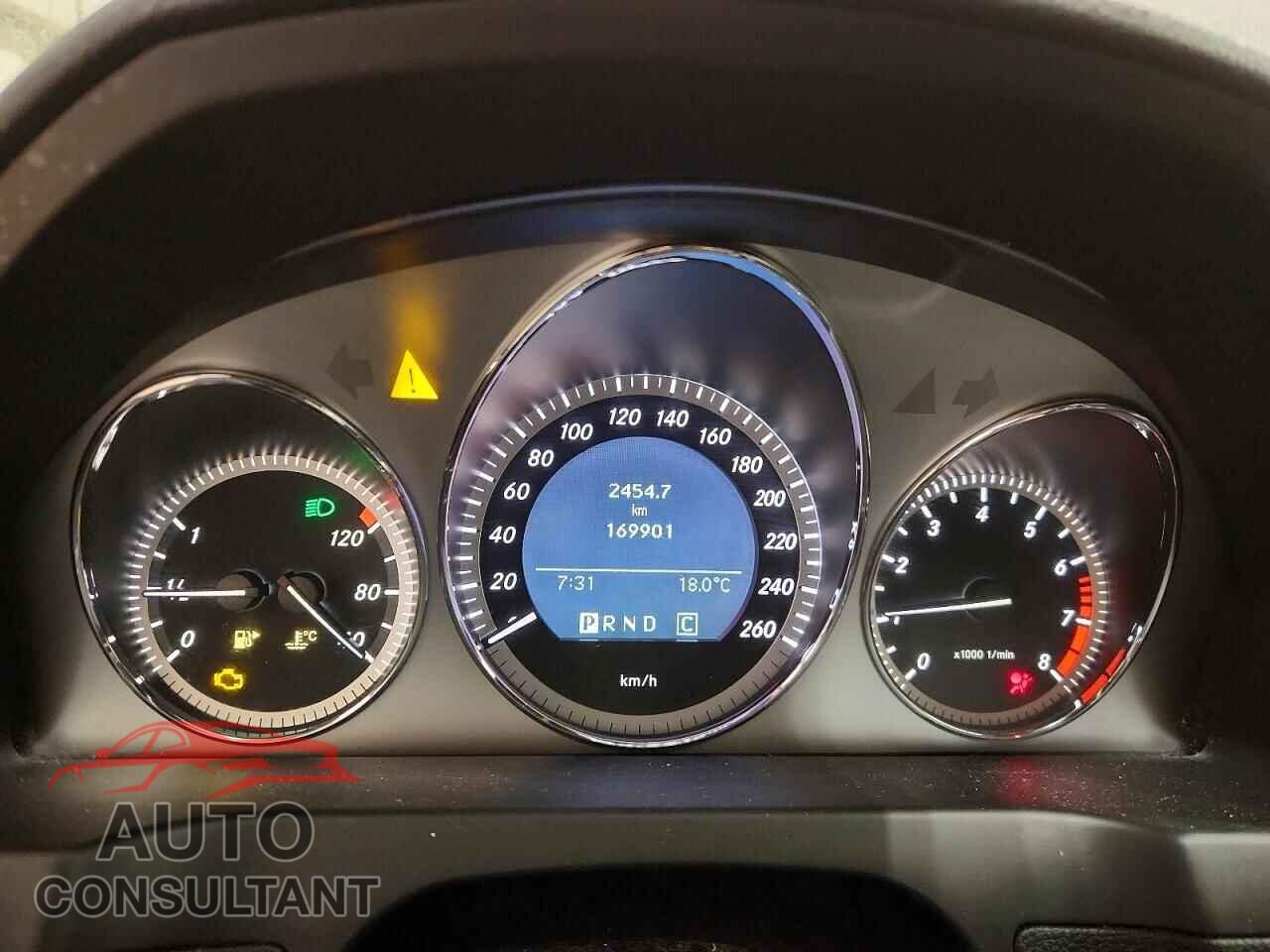 MERCEDES-BENZ C-CLASS 2010 - WDDGF8FB8AF445949