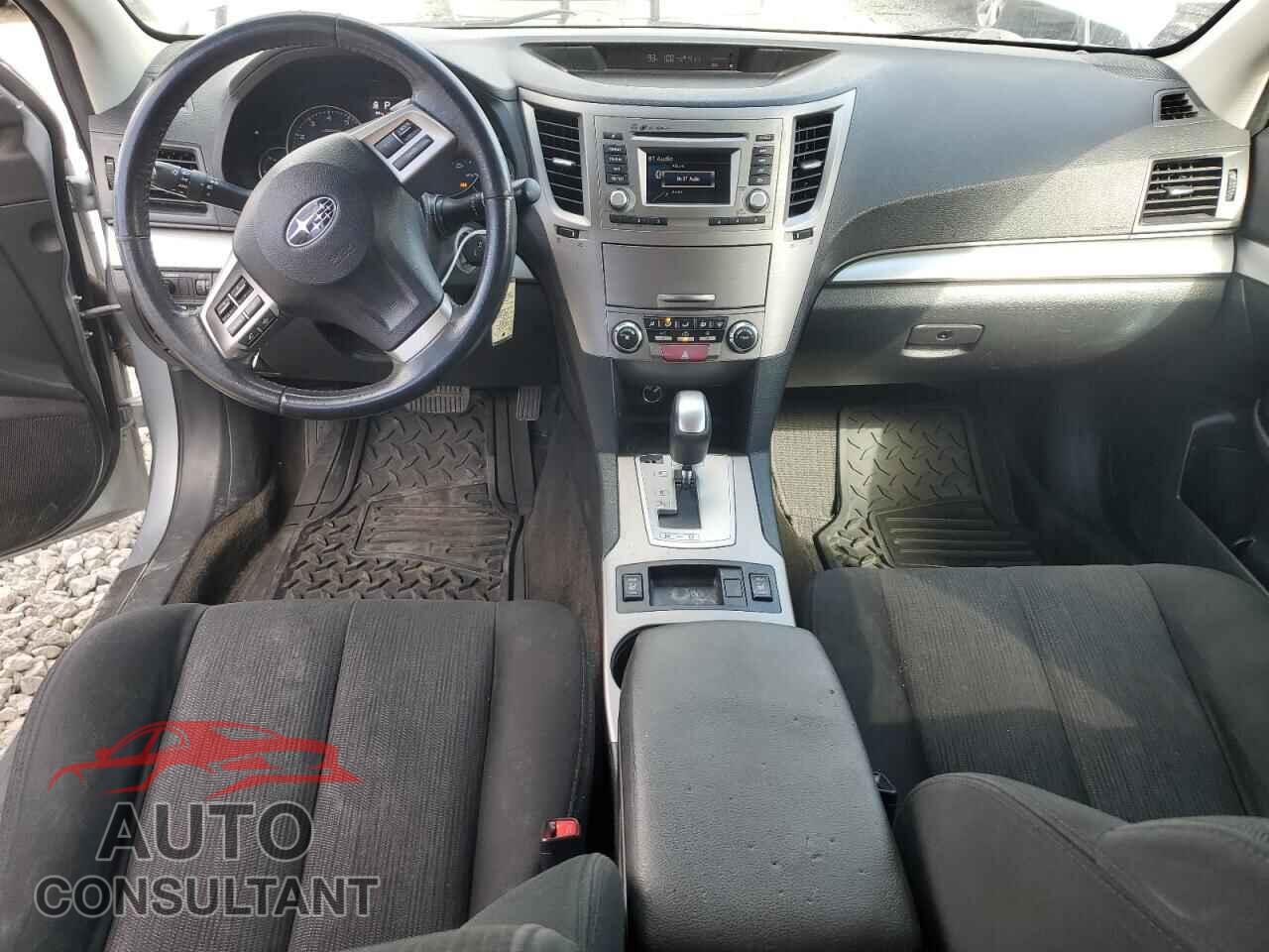 SUBARU OUTBACK 2014 - 4S4BRCCC1E3271012