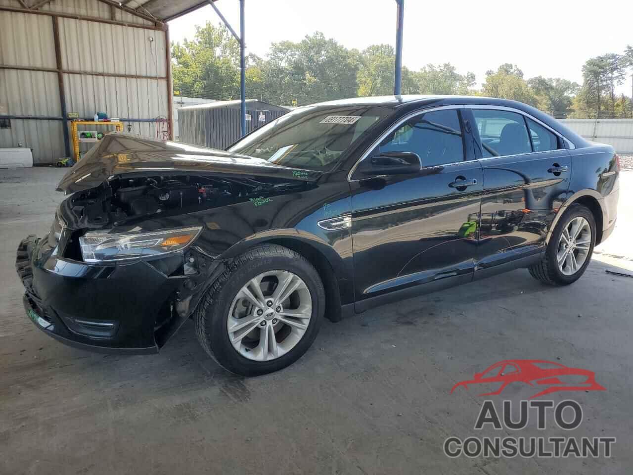 FORD TAURUS 2018 - 1FAHP2E88JG105067