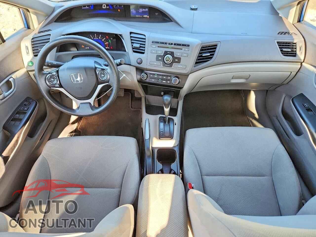 HONDA CIVIC 2012 - 2HGFB2F51CH535665