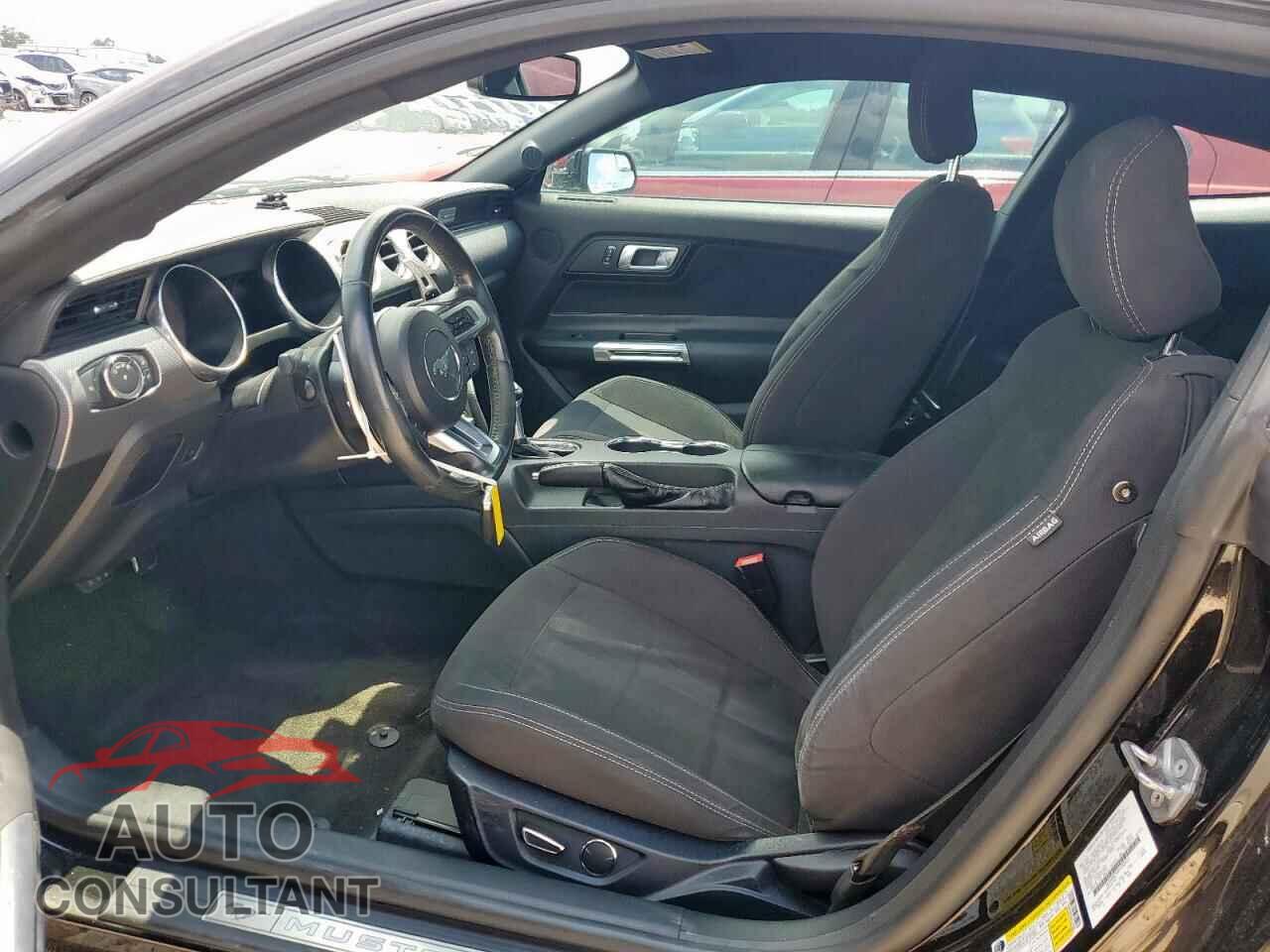 FORD MUSTANG 2018 - 1FA6P8CF6J5138026