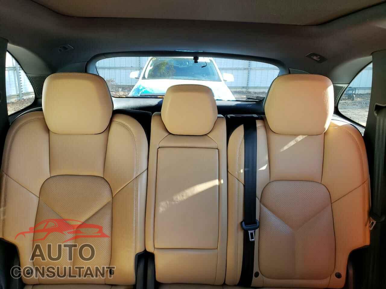 PORSCHE CAYENNE 2016 - WP1AE2A20GLA62751