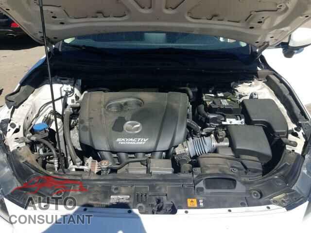 MAZDA 3 2017 - 3MZBN1U72HM129449