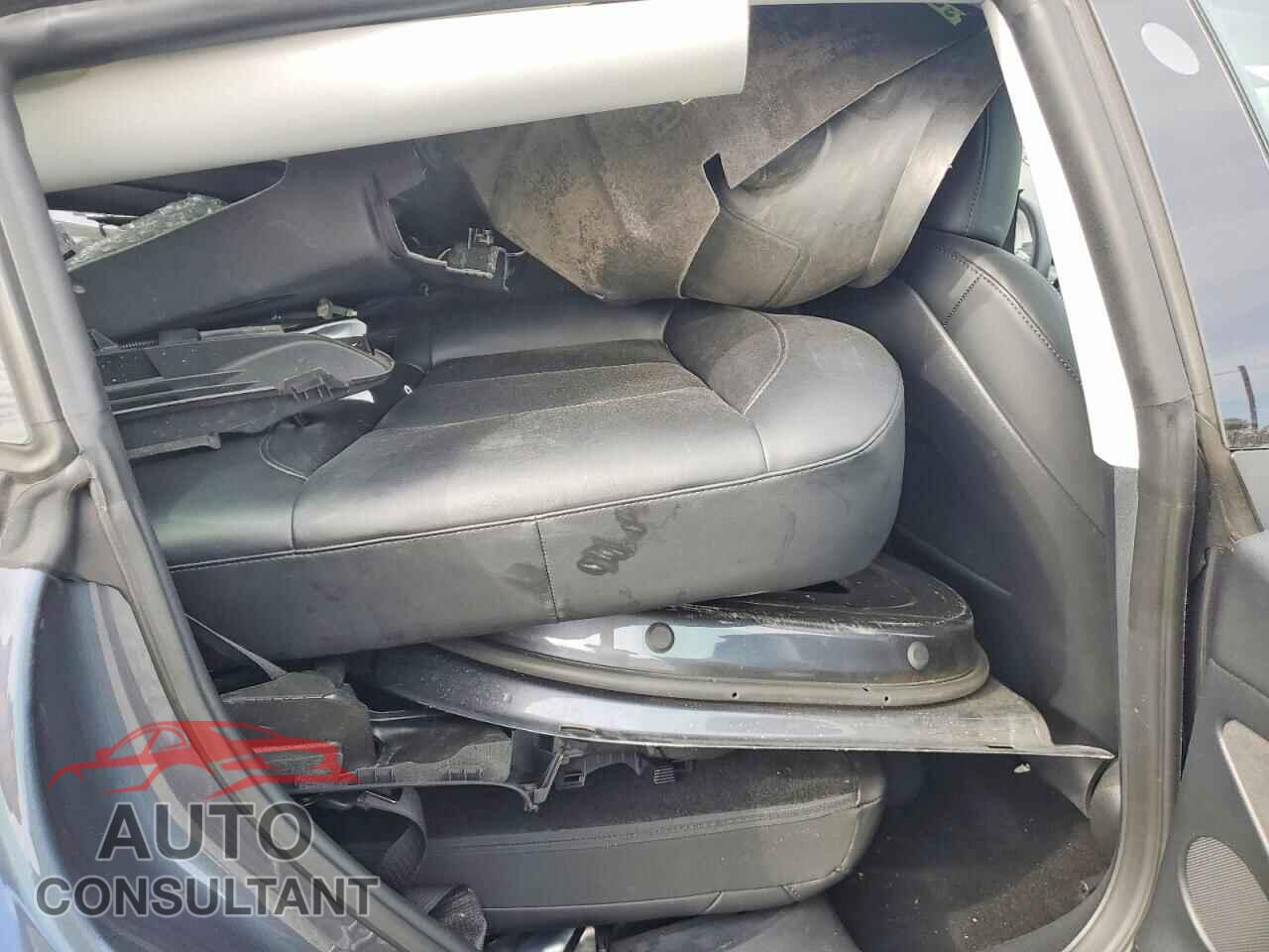 TESLA MODEL 3 2023 - 5YJ3E1EA6PF674302
