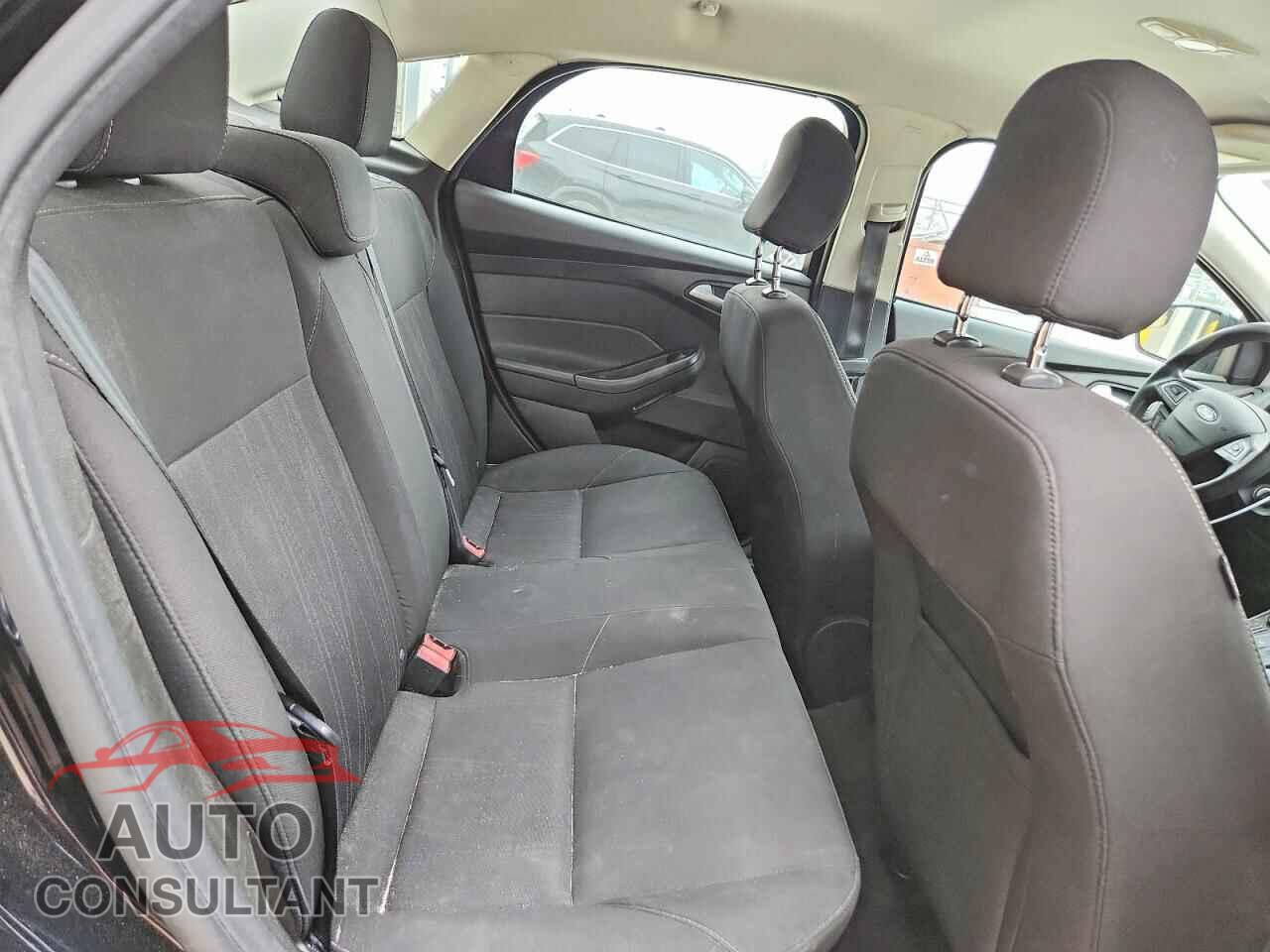 FORD FOCUS 2016 - 1FADP3F21GL315055