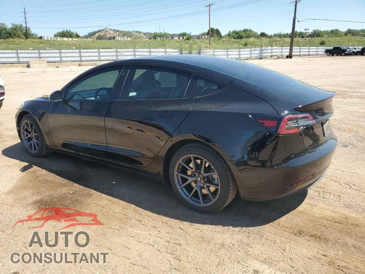 TESLA MODEL 3 2021 - 5YJ3E1EB9MF052538