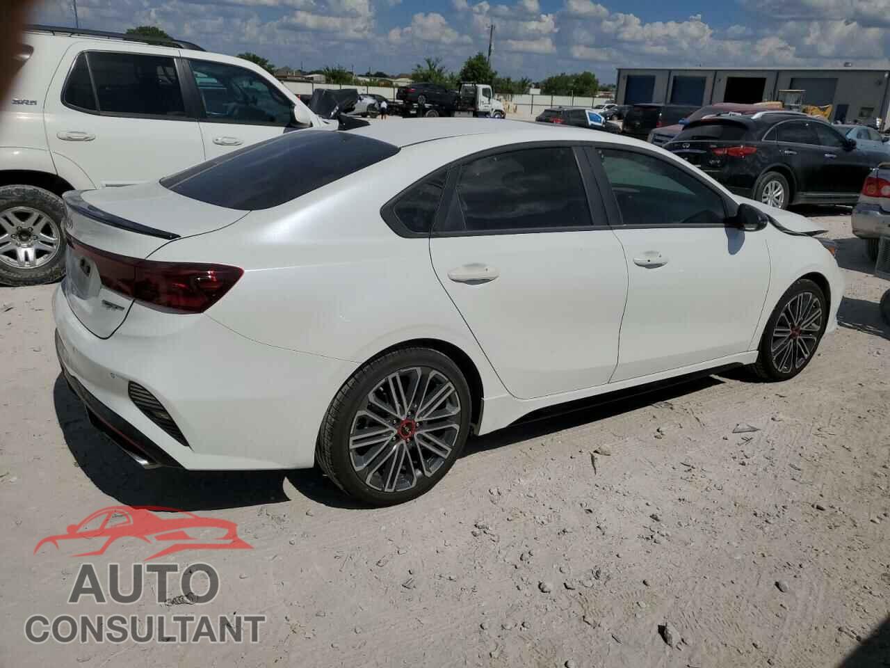 KIA FORTE 2023 - 3KPF44AC7PE534287