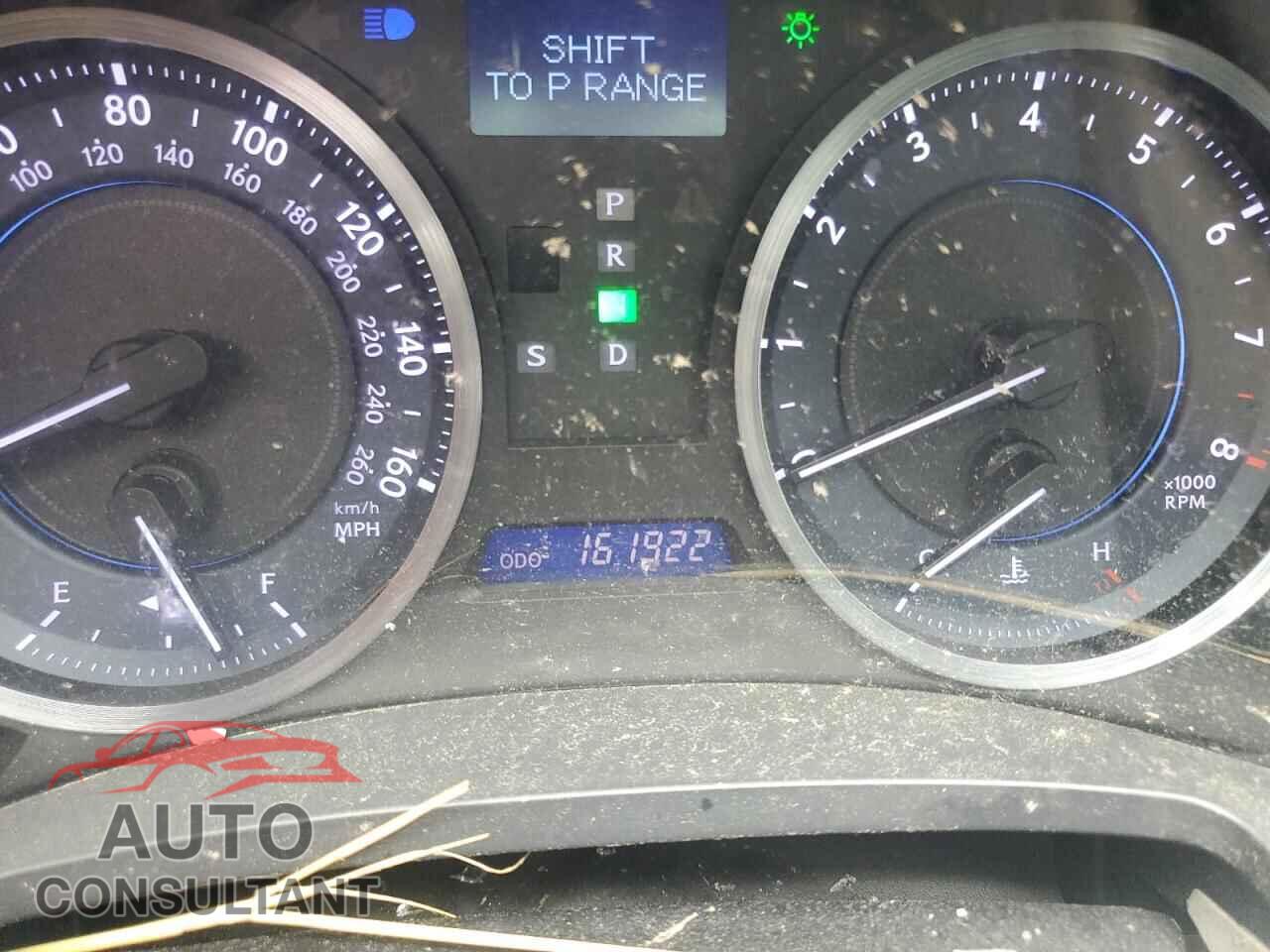 LEXUS IS 2011 - JTHCF5C23B5046254