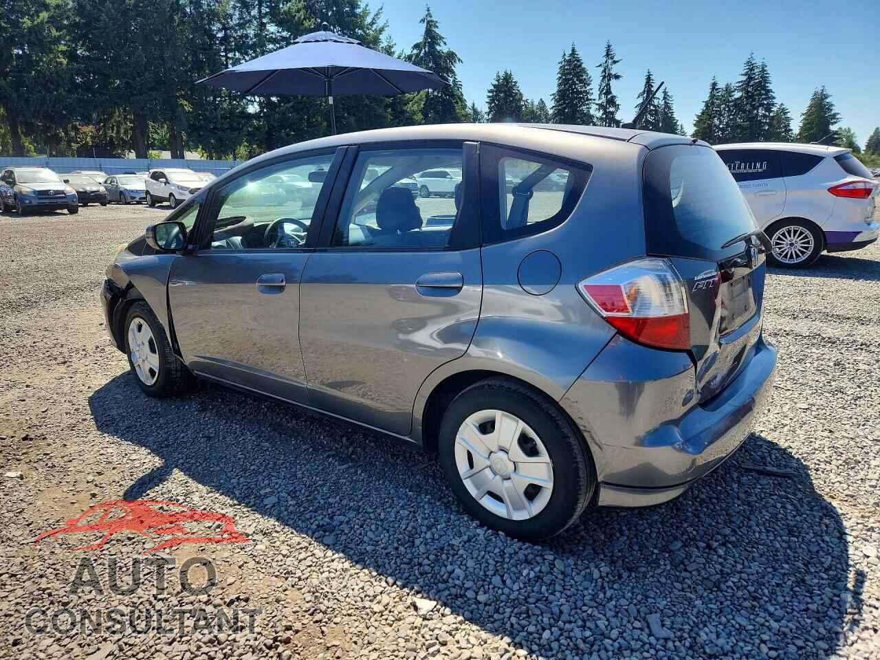 HONDA FIT 2013 - JHMGE8H36DC081019
