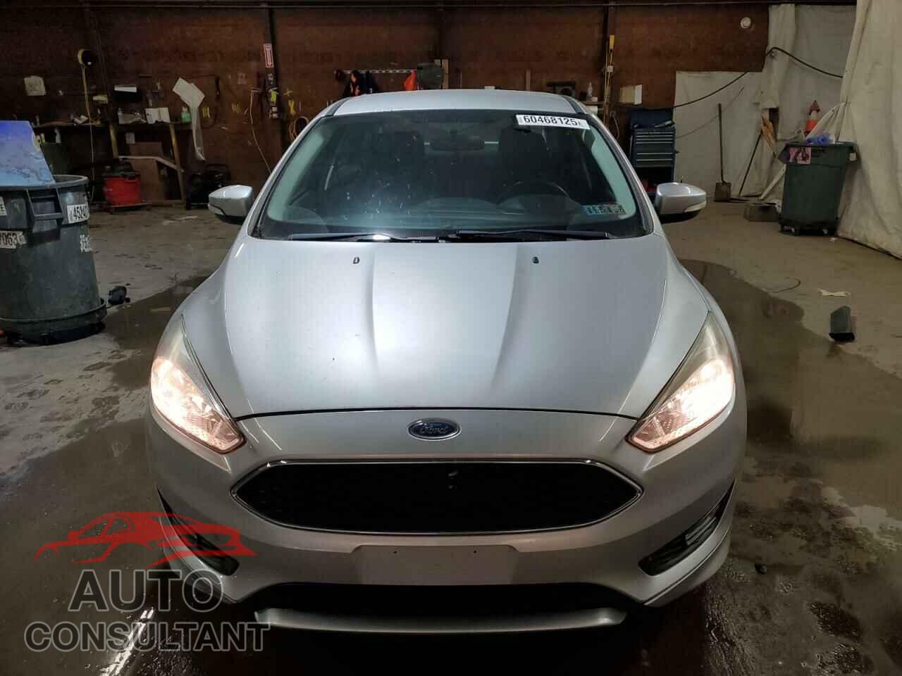 FORD FOCUS 2016 - 1FADP3F25GL219154