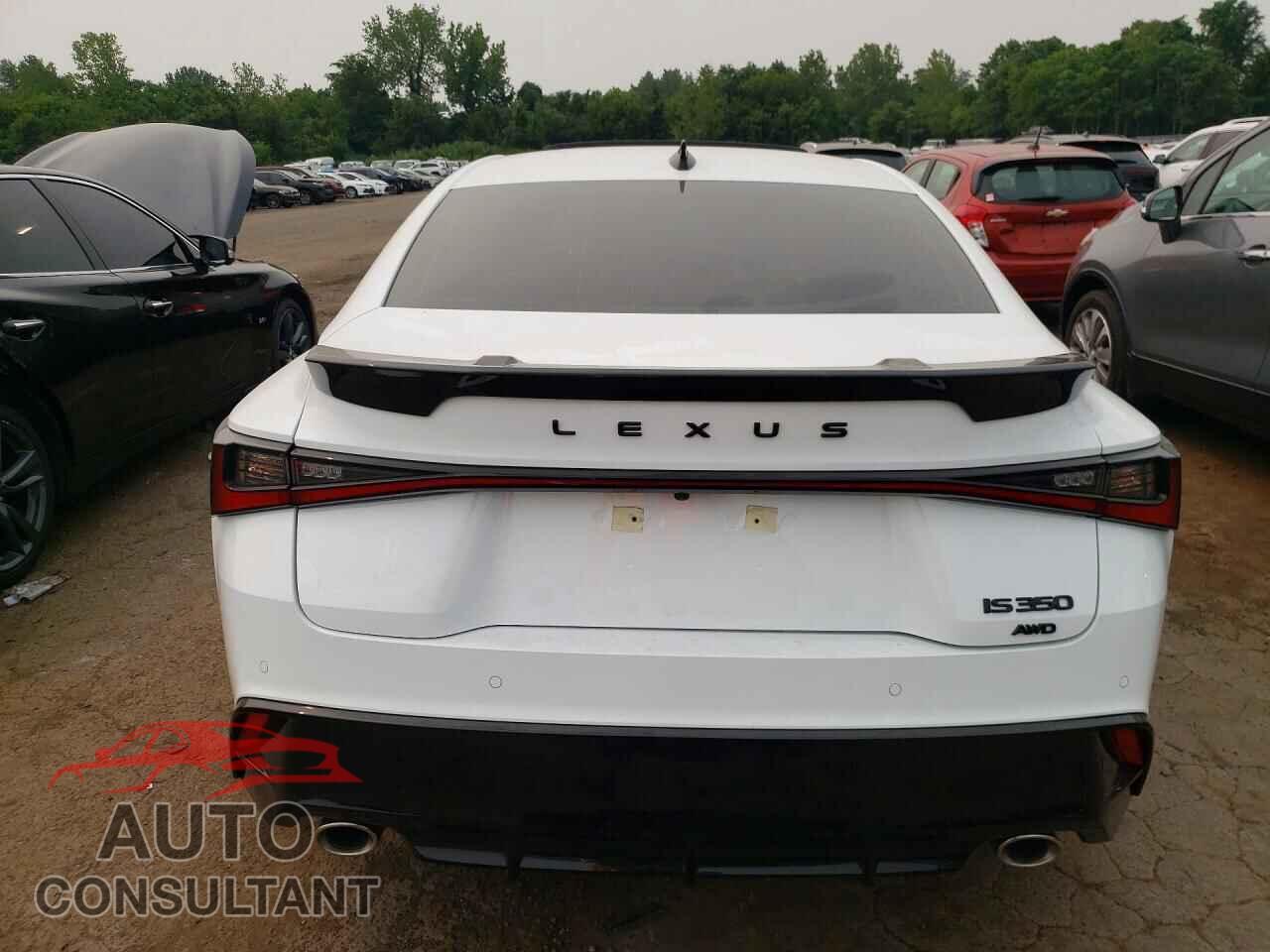 LEXUS IS 2026 - JTHBZ1E25T5047836