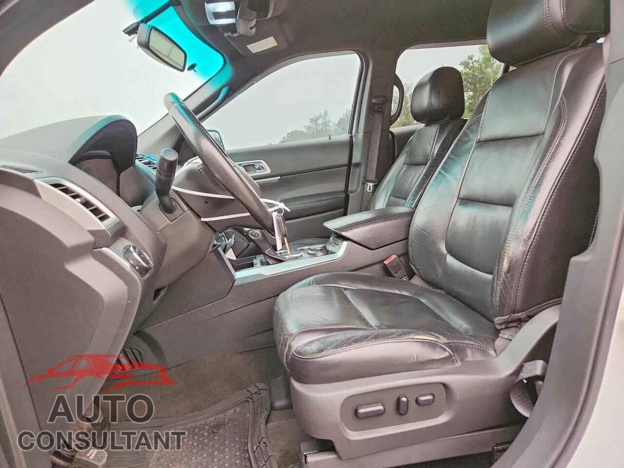 FORD EXPLORER 2013 - 1FM5K8D84DGA26947