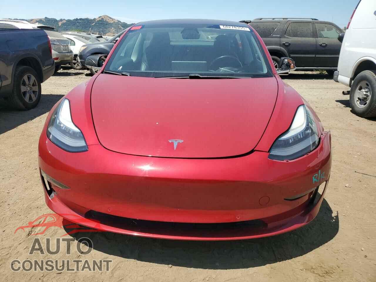 TESLA MODEL 3 2018 - 5YJ3E1EB4JF091470