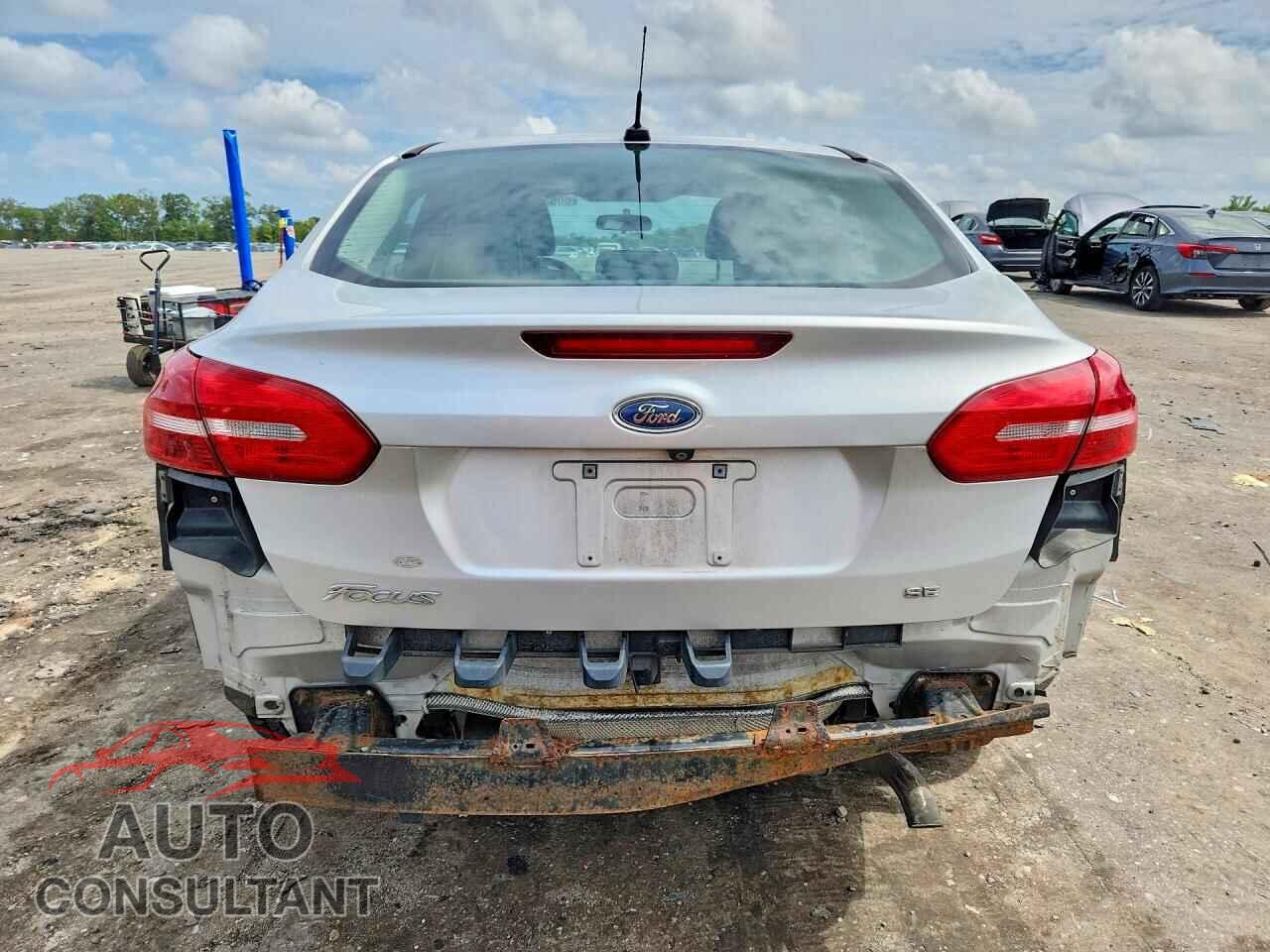 FORD FOCUS 2016 - 1FADP3F21GL240423