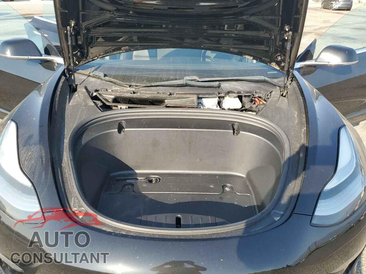 TESLA MODEL 3 2020 - 5YJ3E1EA6LF643772
