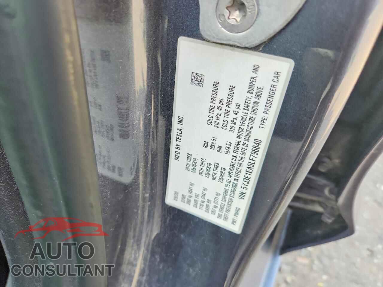 TESLA MODEL 3 2020 - 5YJ3E1EA5LF796840