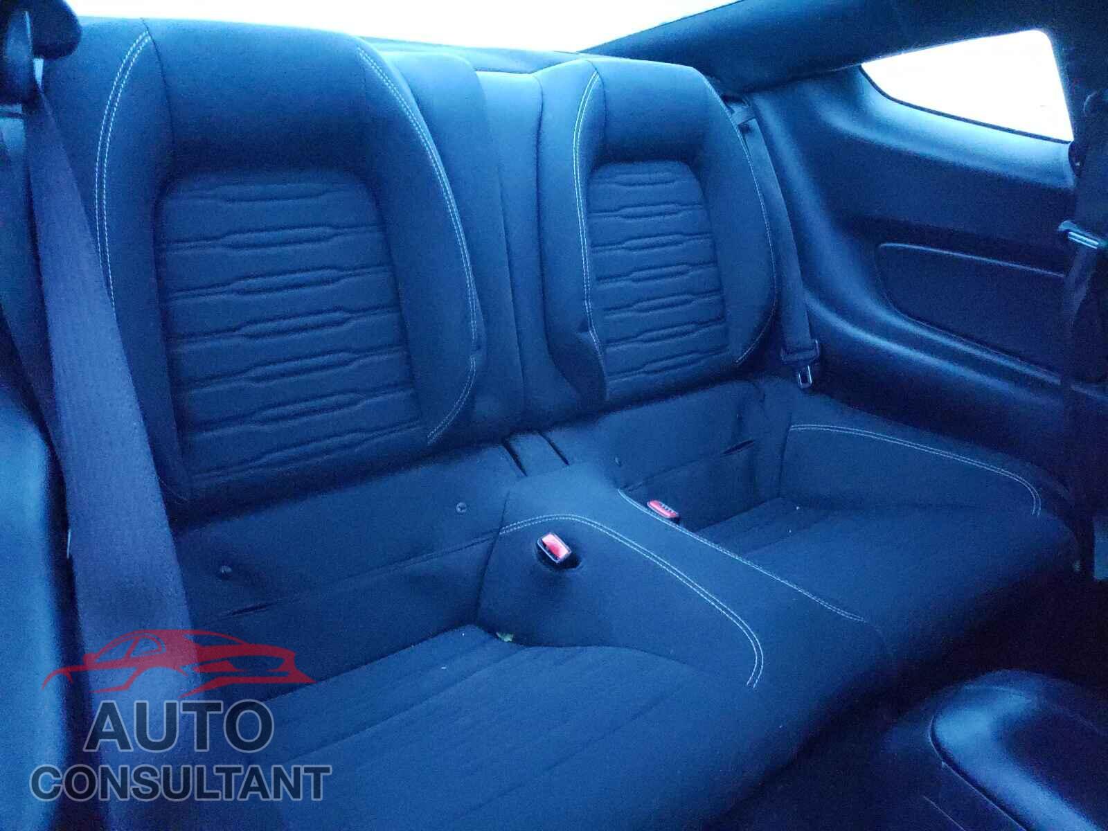 FORD MUSTANG 2017 - 1FA6P8TH3H5262914